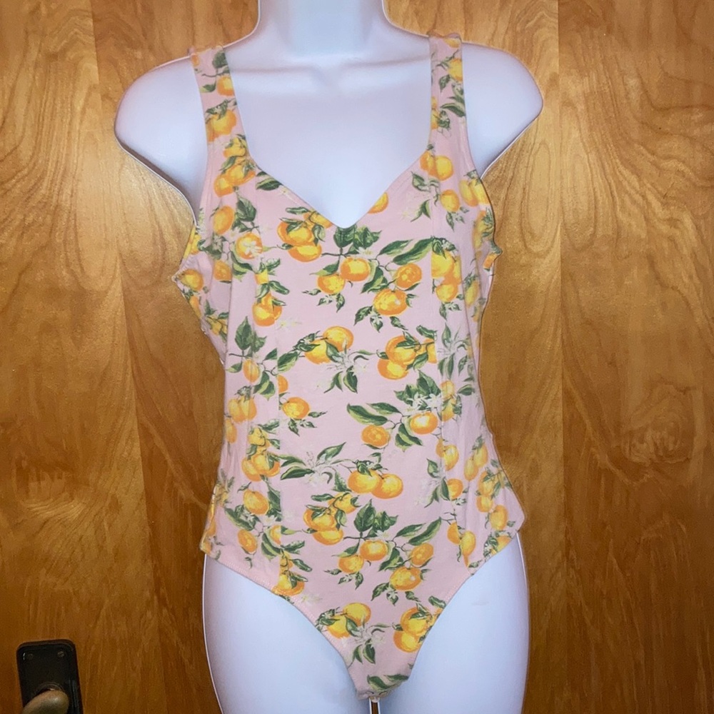 Citrus Oranges & Floral Pink, Orange, Green & White Monki Bodysuit - Size M